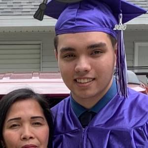 Meet your Posher, Maribel